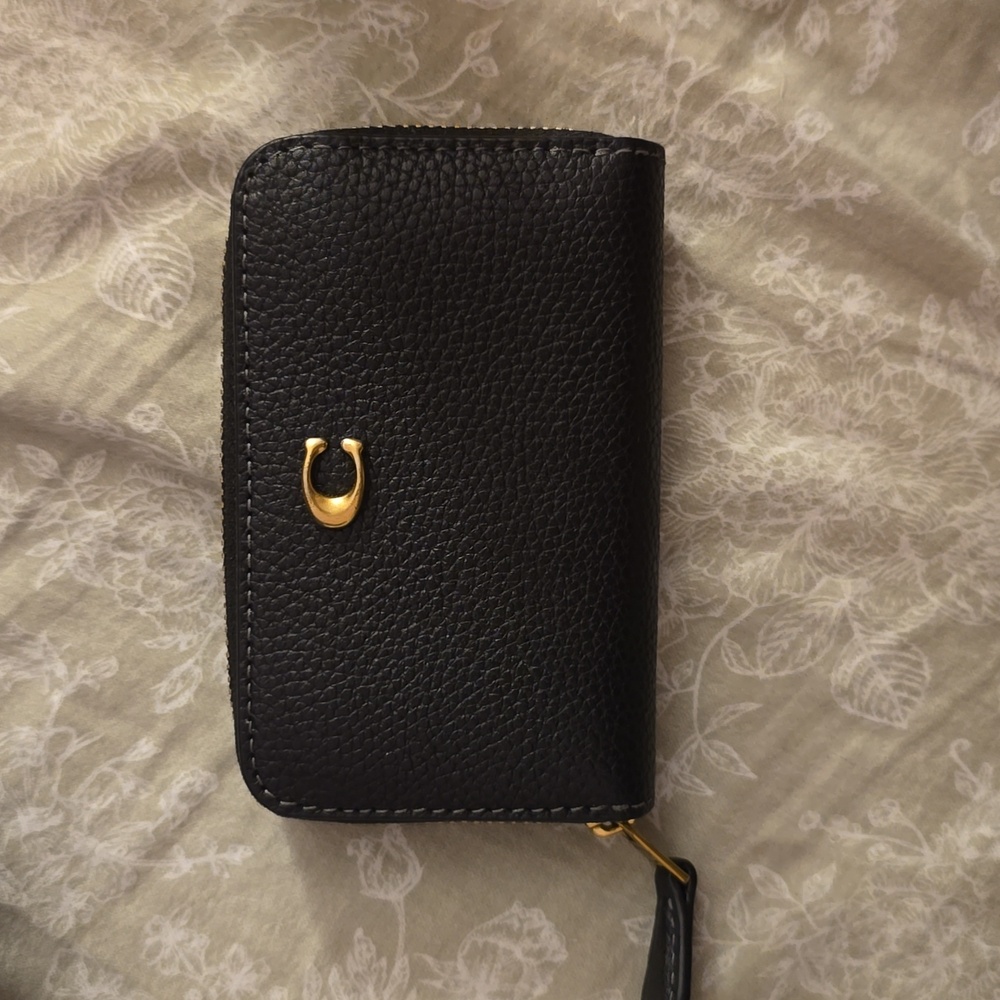 Coach Essential Small Zip Around Card Black Leather CR551 NWOT